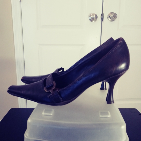 BCBG Women's Brown Heels - Picture 4 of 14